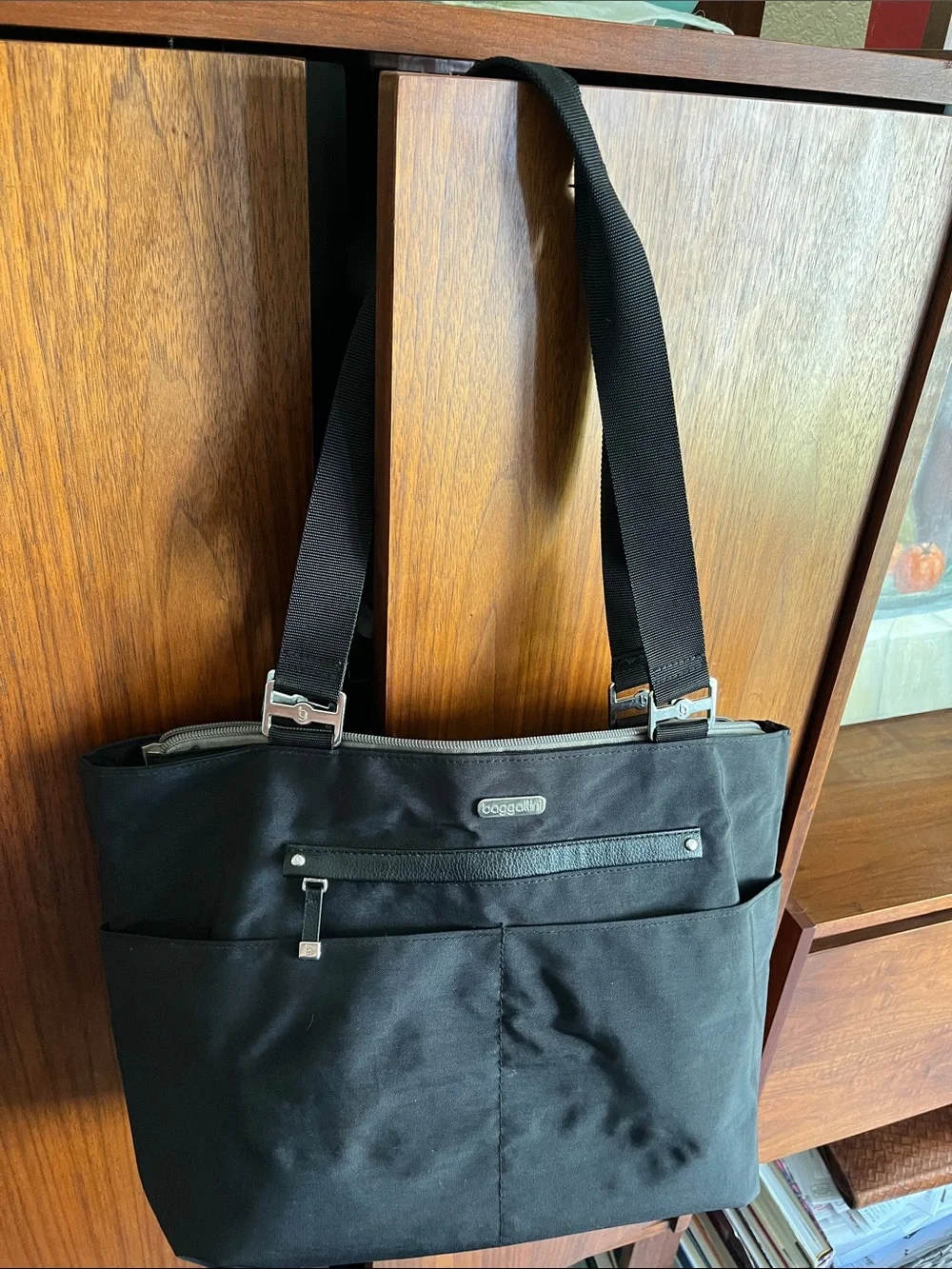 Baggallini Black Nylon Messenger Tote with Front Pockets